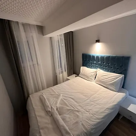 Asparagus & Old Szálloda Isztambul