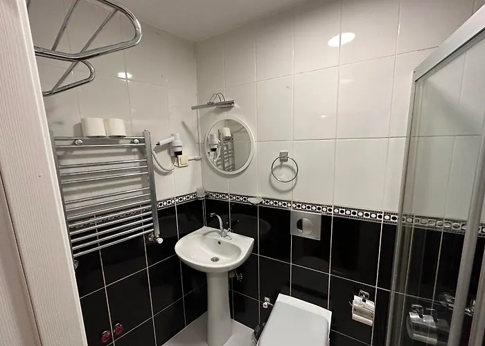 Hotel Asparagus & Old 3*