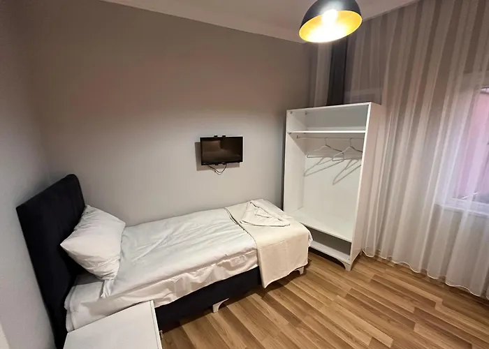 Hotel Asparagus & Old Estambul