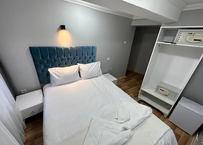 Asparagus & Old Estambul