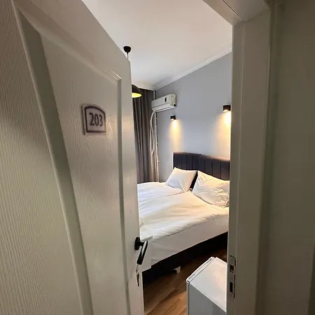 Hotel Asparagus & Old 3*