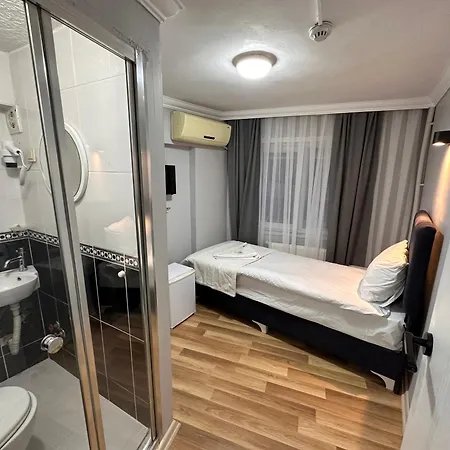 Asparagus & Old Hotel Provincia di Istanbul